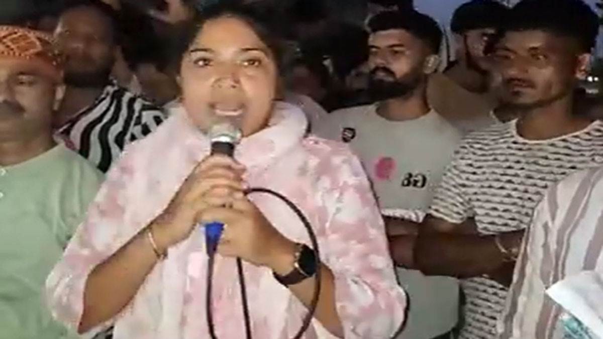 https://www.jagranimages.com/images/newimg/26092025/26_09_2025-pushpa-rawat_24060790.jpg