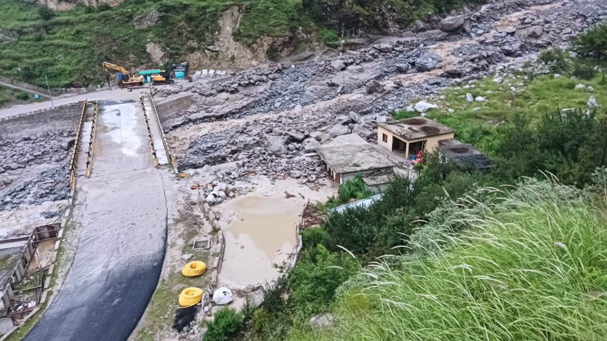 https://www.jagranimages.com/images/newimg/26092025/26_09_2025-rain-chamoli_24061194.jpg