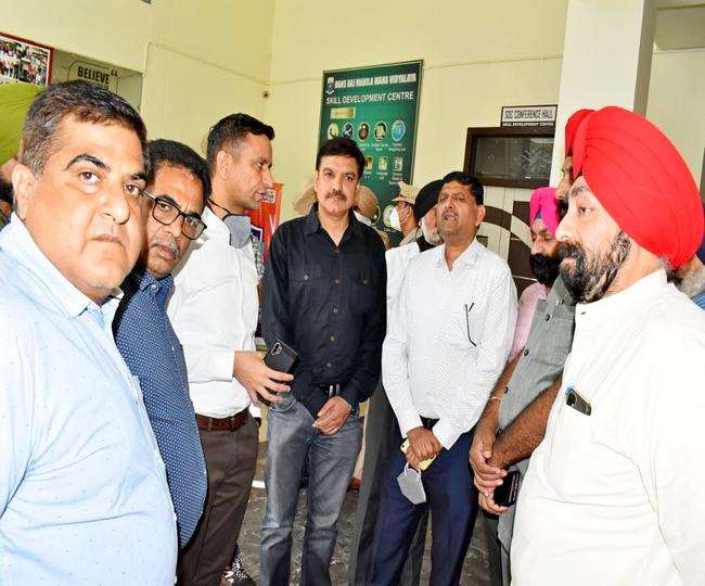 progressive punjab inverters summit 2021 dc jalandhar says administration will provide round the clock help to industrialist