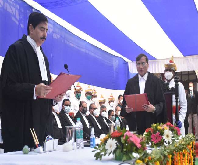 Jharkhand High Court जस्टिस सुभाष के योगदान देने के बाद झारखंड हाई कोर्ट में जजों की संख्या 20 हो गई।