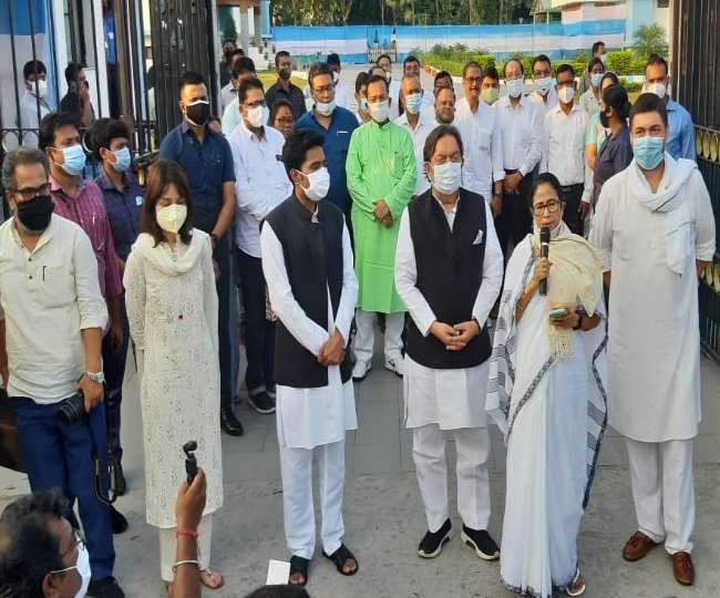 तृणमूल ने उत्तर प्रदेश (यूपी) में भी कांग्रेस में सेंधमारी शुरू कर दी है।