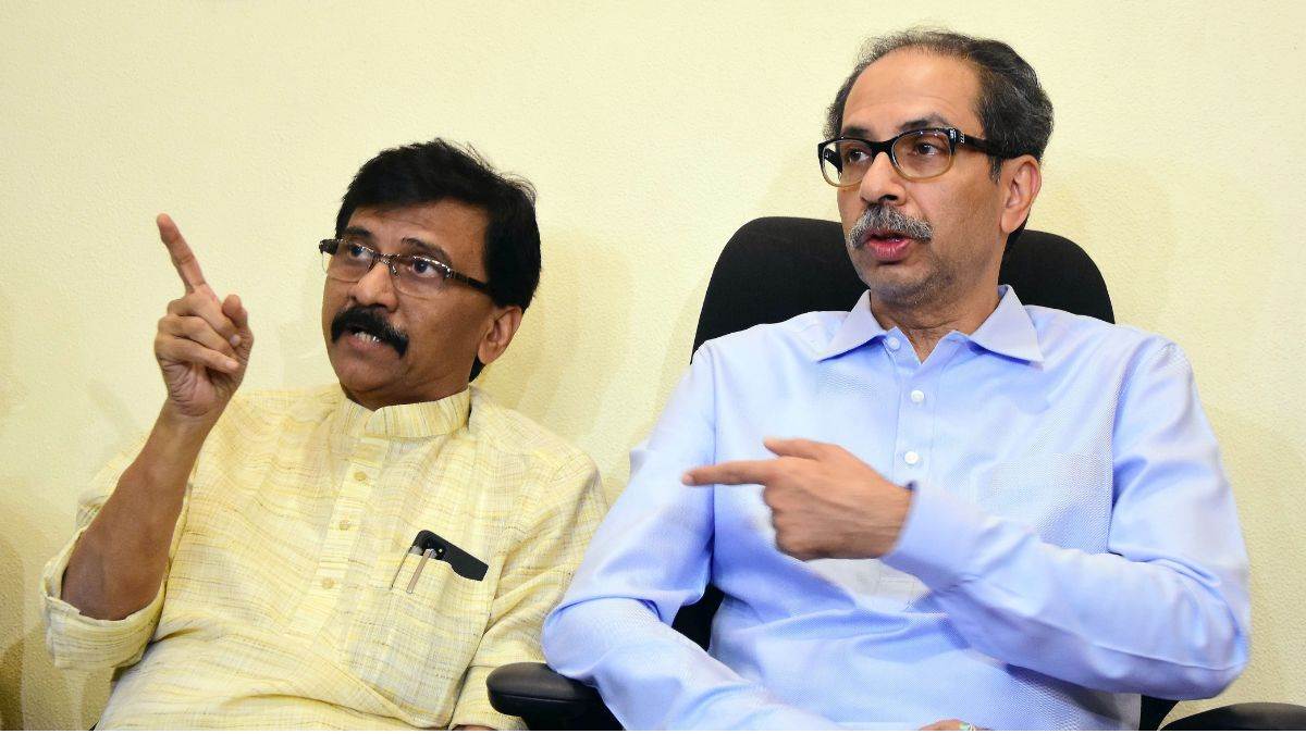 https://www.jagranimages.com/images/newimg/26102023/26_10_2023-_uddhav_thackeray_sanjay_raut_23565793.jpg