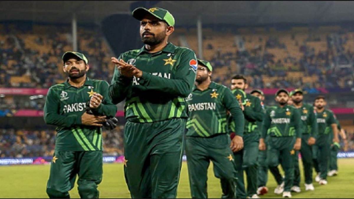 https://www.jagranimages.com/images/newimg/26102023/26_10_2023-babar_23565997.jpg