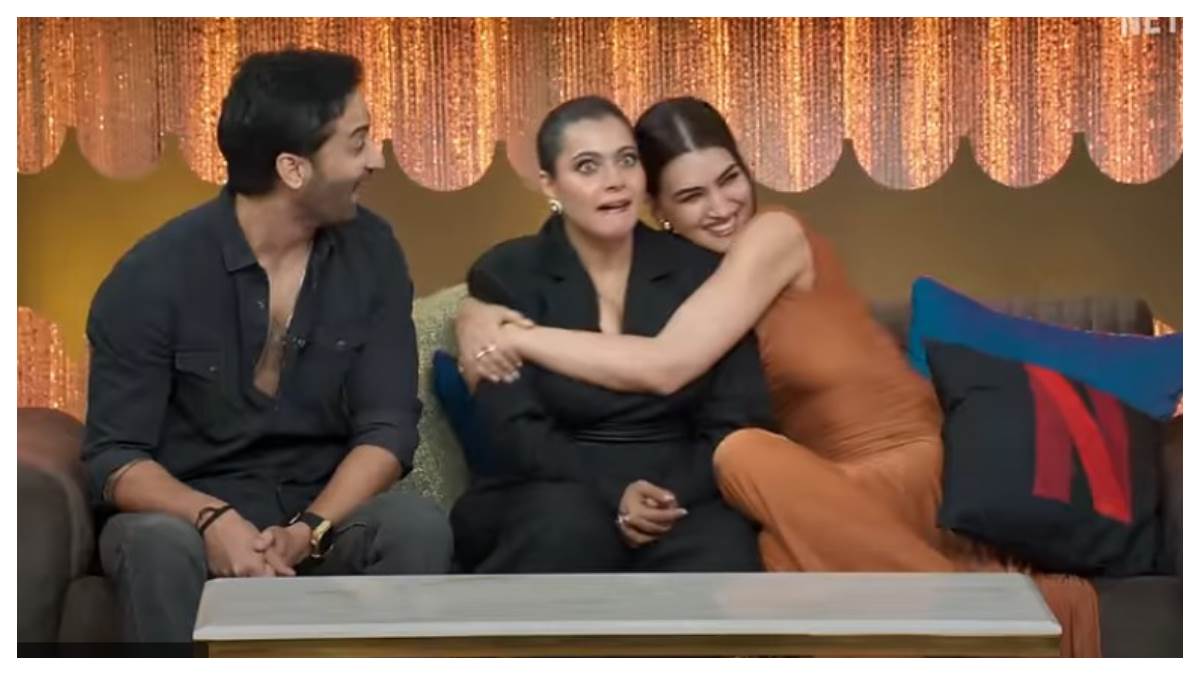 https://www.jagranimages.com/images/newimg/26102024/26_10_2024-do_patti_cast_in_the_great_indian_kapil_show_23822116.jpg
