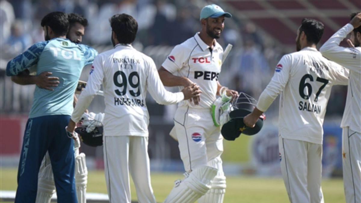 https://www.jagranimages.com/images/newimg/26102024/26_10_2024-pak_vs_eng_match_23822092.jpg