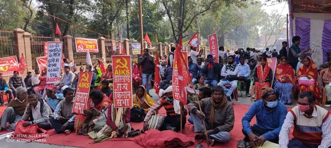 Ranchi News: किसान आंदोलन के एक वर्ष पूरा होने पर किसानों का मार्च