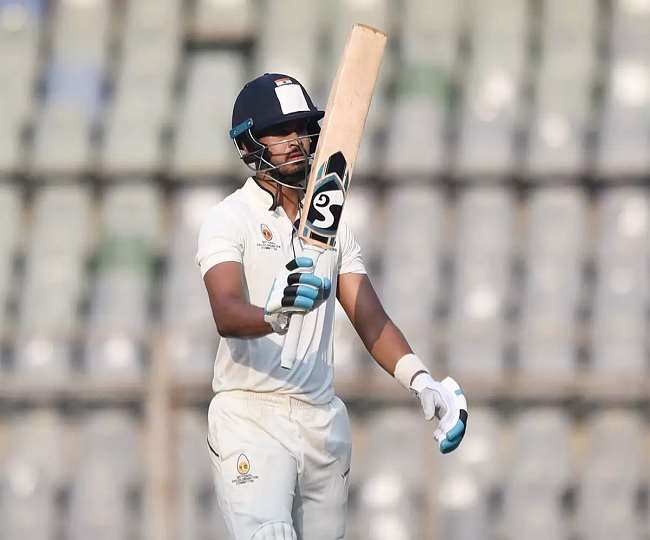 भारत के मध्यक्रम के बल्लेबाज श्रेयस अय्यर (एपी फोटो)