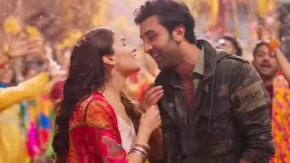 Alia-Ranbir को बार्सिलोना ने दी पेरेंट्स बनने की बधाई, नई Barca फैन राहा कपूर का खास अंदाज में किया स्वागत