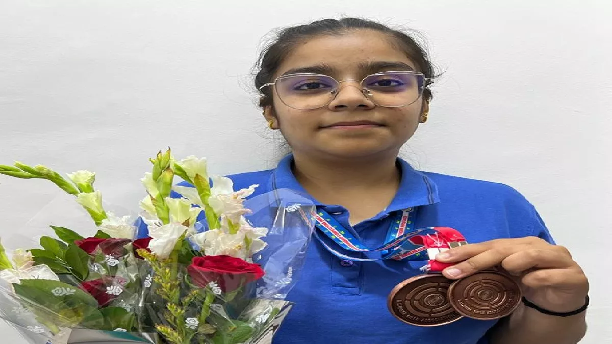 Delhi News: निशानेबाजी में अदिति सेजवाल ने जीते कांस्य पदक, रोज करती हैं पांच से छह घंटे प्रैक्टिस