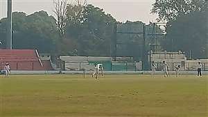 कानपुर के ग्रीन पार्क स्टेडियम में कूच बिहार ट्राफी का मैच।