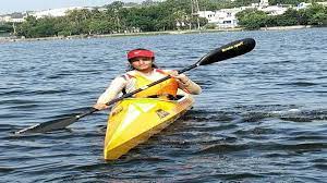 https://www.jagranimages.com/images/newimg/26112022/26_11_2022-kayaking_23229924.jpg