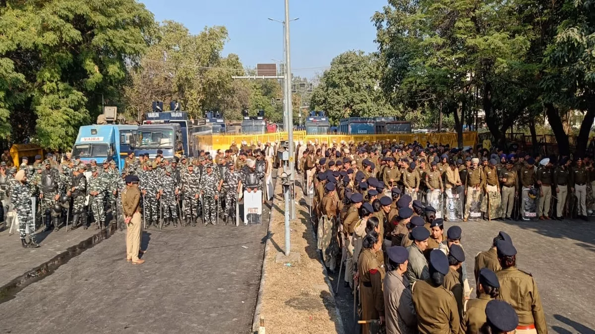 चंडीगढ़-मोहाली बार्डर एरिया सील, हजारों की तादाद में मुख्यमंत्री आवास घेरने निकले किसान, यूटी पुलिस ने रोका