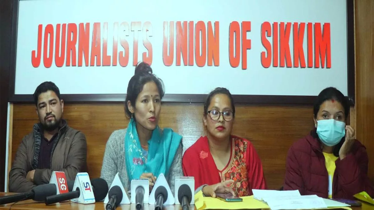 Sikkim News: सिंचाई विभाग के टेंडर को लेकर दो ठेकेदारोंं बीच झड़प, बंद कमरे में टेंडर बुलाने का आरोप