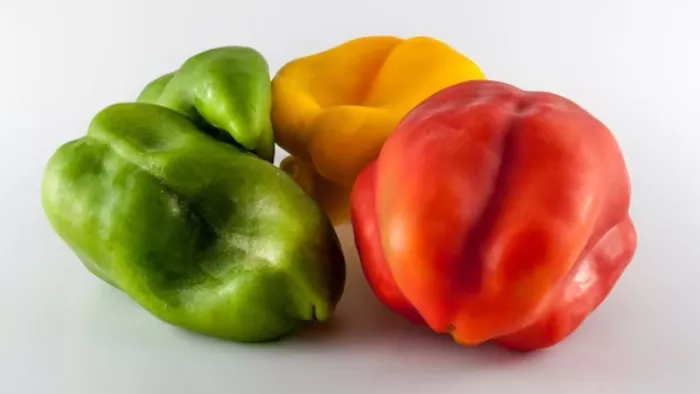 Capsicum Benefits: शिमला मिर्च खाने के हैं कई फायदे