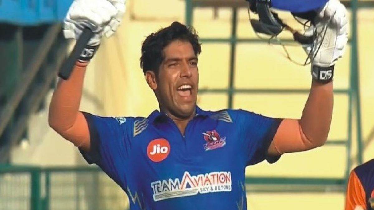 Vijay Hazare Trophy ताबड़तोड़ बल्लेबाजी और दोनों हाथ से गेंदबाजी ने