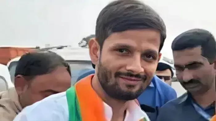 तरारी में भाजपा के विजेता उम्मीदवार विशाल प्रशांत (जागरण)