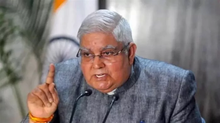 शहर में10 राजपत्रित अधिकारियों की निगरानी मे उचित संख्या में पुलिस बल तैनात किया गया है।