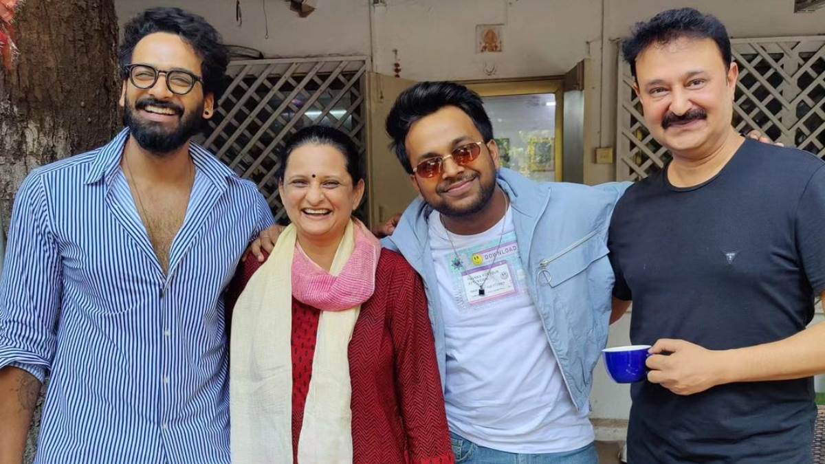 https://www.jagranimages.com/images/newimg/26122023/26_12_2023-gullak_season_4_23613965.jpg