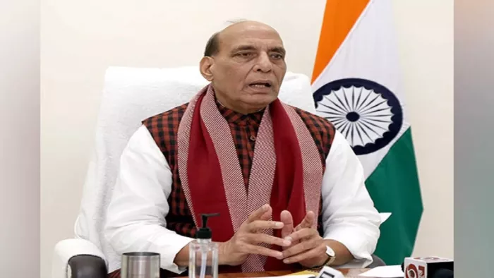 रक्षामंत्री राजनाथ सिंह बुधवार को रहेंगे राजौरी व पूंछ दौरे पर (फाइल फोटो)