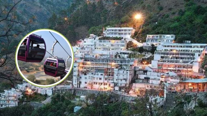 रोपवे के खिलाफ आंदोलन के बीच जम्मू से कटड़ा जा रहे कांग्रेस नेताओं को पुलिस ने लौटाया।
