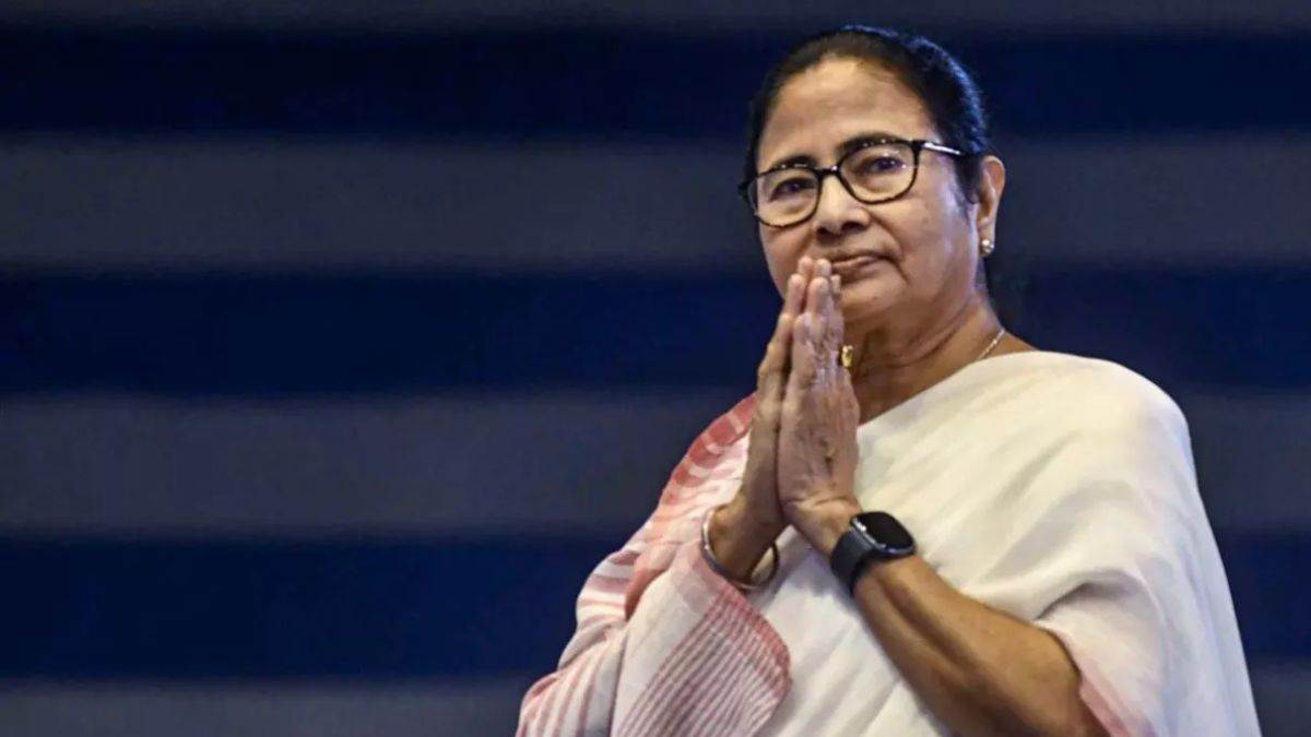 https://www.jagranimages.com/images/newimg/26122024/26_12_2024-mamata_benerjee_2_23856420.jpg