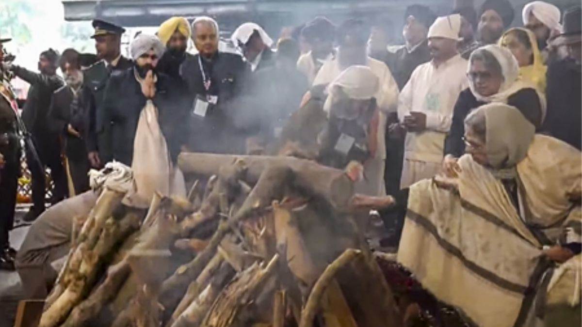 https://www.jagranimages.com/images/newimg/26122024/26_12_2024-manmohan_singh_funeral_8_23856462_1340871.jpg