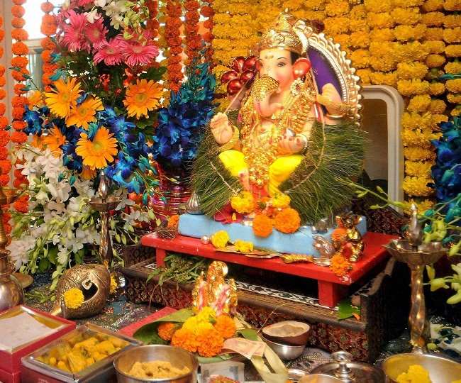 Sakat Chauth Vrat 2021: आज है सकट चौथ, जानिए मुहूर्त, पूजा विधि, गणेश  मंत्र, महत्व और चंद्रोदय का समय - Sakat Chauth Vrat 2021 Aaj, Date, Tithi,  Muhurat, Puja Vidhi, Mantra &
