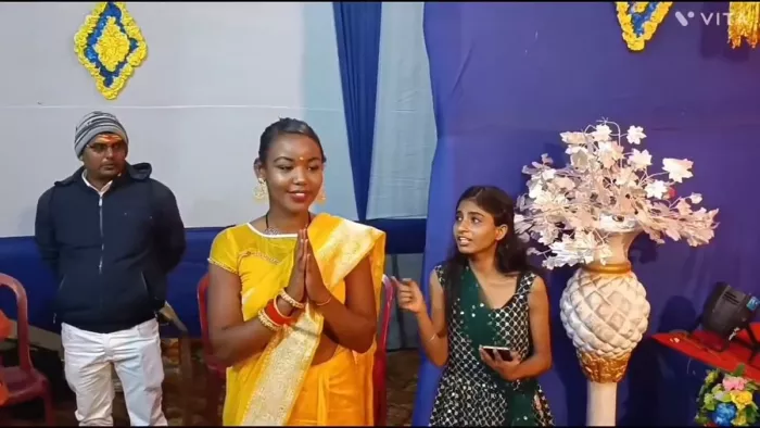 सरस्वती पूजा पंडाल में सिमरन के साथ इशवाक