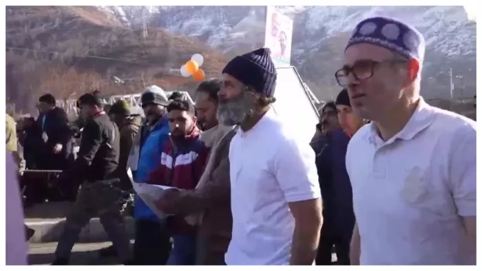 बनिहाल से भारत जोड़ो यात्रा में शामिल हुए उमर अब्दुल्ला