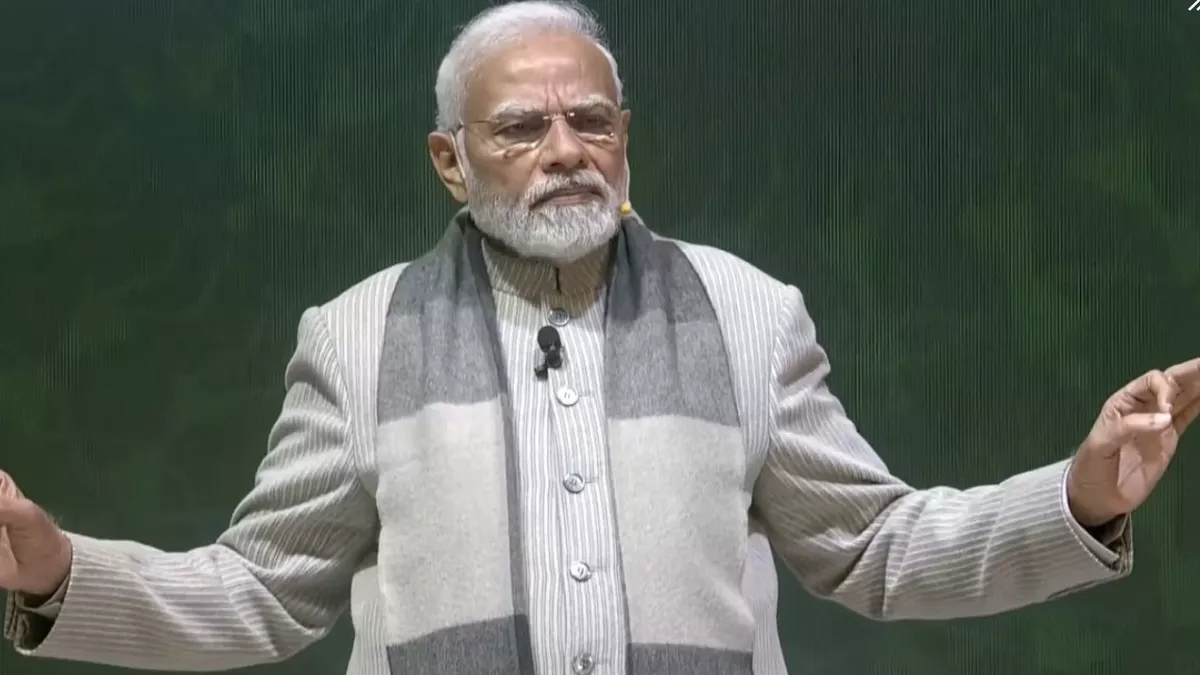 Pariksha Pe Charcha: आलोचनाओं पर विरोधियों को कैसे जवाब देते हैं मोदी? जानें छात्र के सवाल पर क्या बोले पीएम - Pariksha Pe Charcha 2023 student ask from PM Modi about criticism