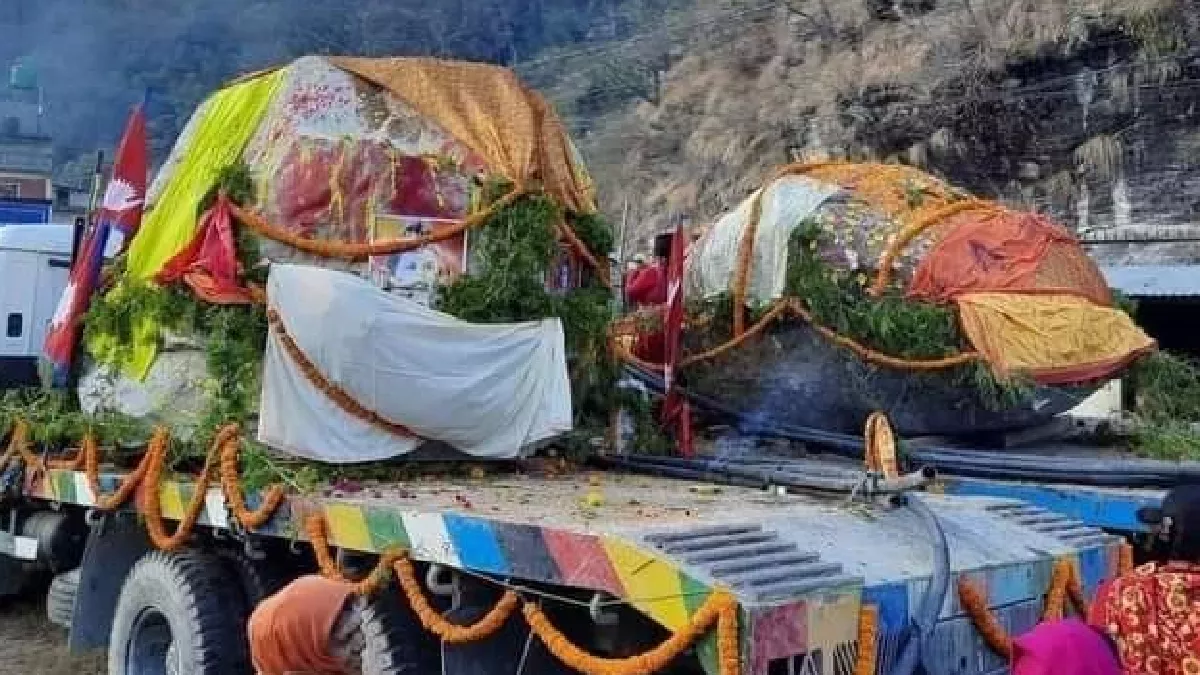 अयोध्या में भगवान राम, सीता माता, हनुमान व चारों भाइयों की प्रतिमाओं का निर्माण नेपाल की शालिग्राम शिला से होगा।