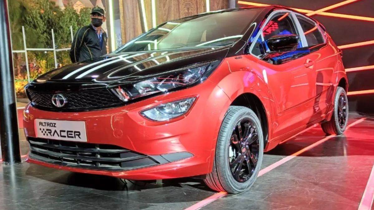 2024 Tata Altroz Racer को लॉन्च से पहले किया गया स्पॉट, बड़े टचस्क्रीन ...