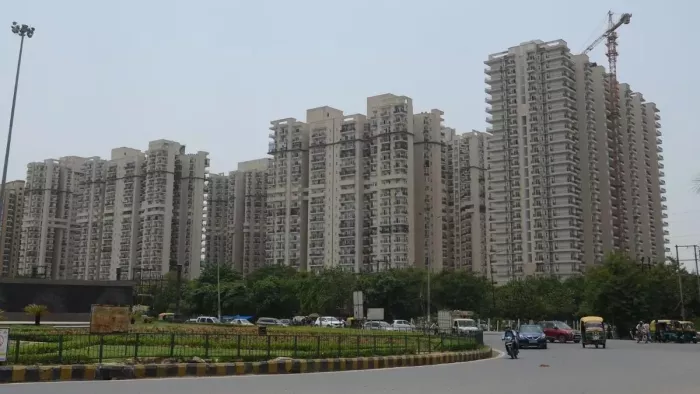 विदेशी निवेशकों द्वारा रियल एस्टेट में 30 प्रतिशत कम हुआ फंड प्लो