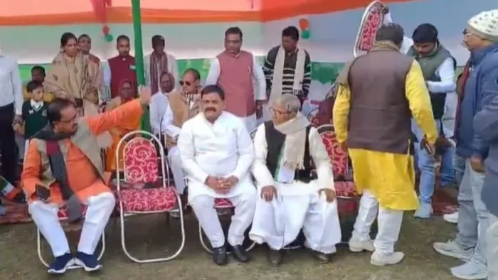 भाजपा जिलाध्यक्ष पर भड़क उठे गोपाल मंडल