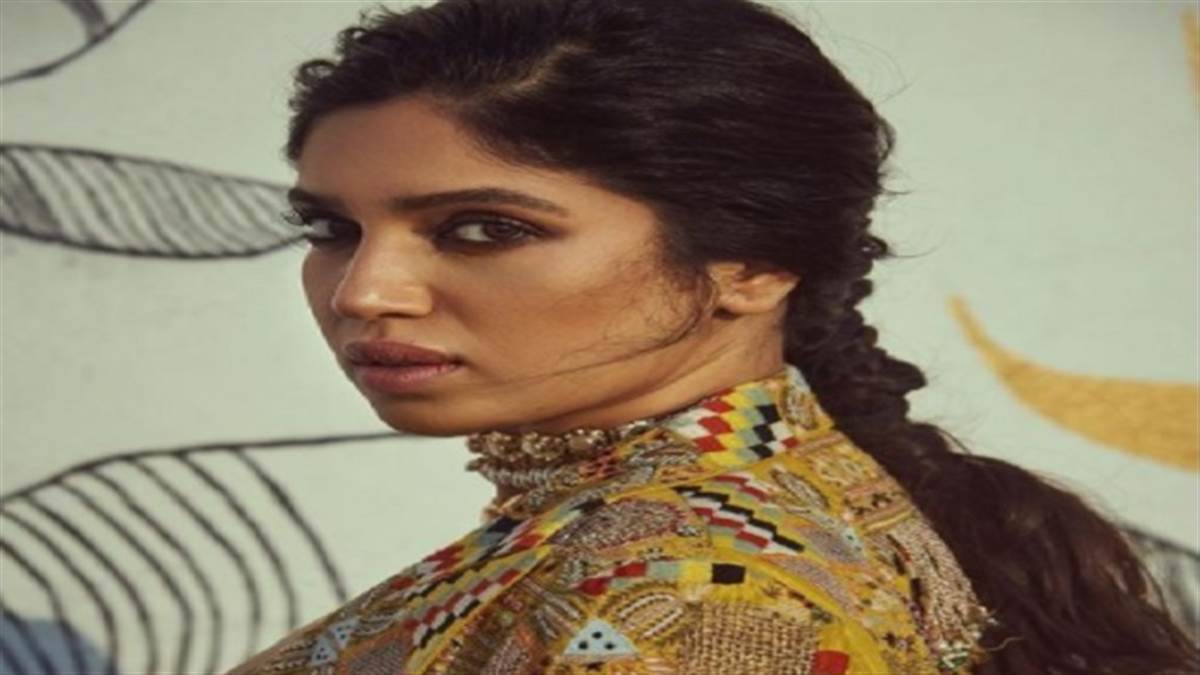 https://www.jagranimages.com/images/newimg/27022022/27_02_2022-bhumi_22503015.jpg