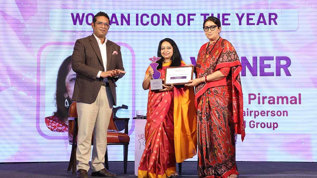 https://www.jagranimages.com/images/newimg/27022023/27_02_2023-article-image_smriti-irani_23342467.jpg