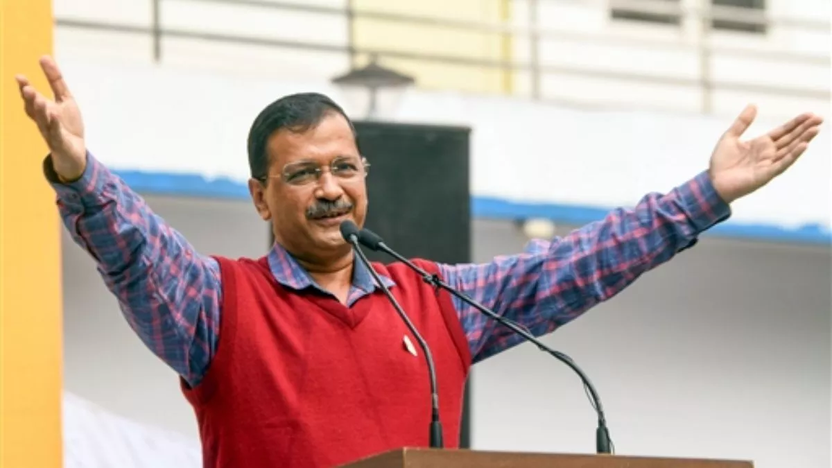 Lok Sabha Elections: सफाई कर्मचारी के बेटे को AAP ने दिया टिकट, केजरीवाल बोले- बाबा साहिब के सपने...