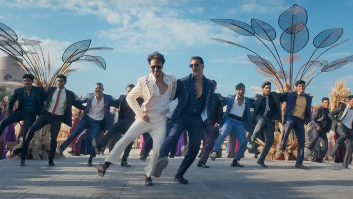बड़े मियां छोटे मियां के नए गाने का टीजर हुआ रिलीज (Photo Credit-YouTube)