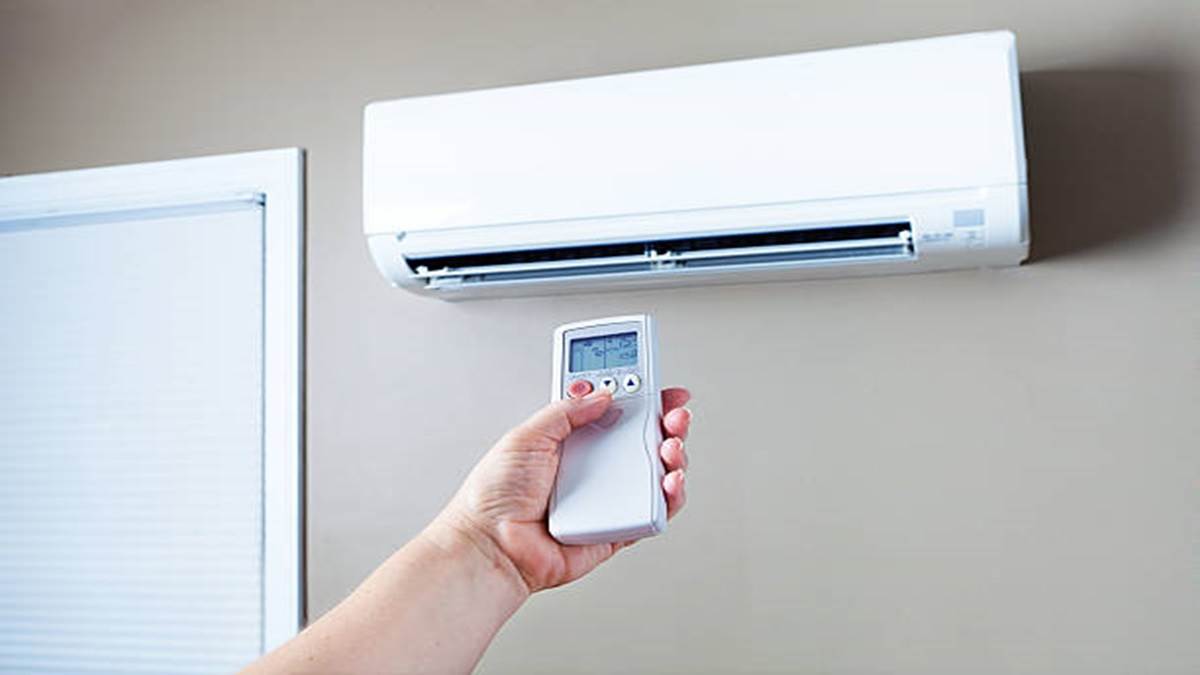गर्मी का गुरूर अब टूटेगा! ये Best AC in India देंगे फ्रेश और कूल एयर, गर्मी आने से पहले 1.5 टन एयर कंडीश्नर को आधे रेट पर कर ले ऑर्डर