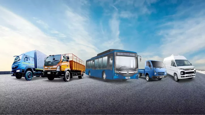 अगले वित्त वर्ष Commercial Vehicles की बिक्री में 4-7 प्रतिशत की गिरावट का अनुमान है।