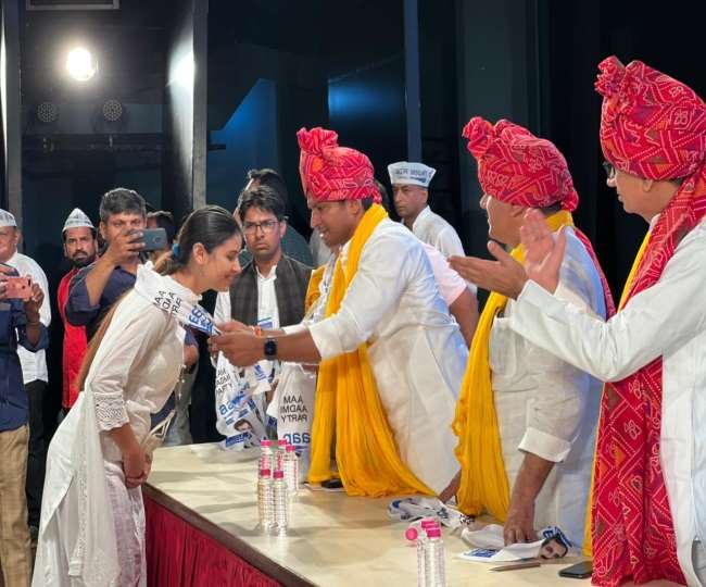 https://www.jagranimages.com/images/newimg/27032022/27_03_2022-app_22575589.jpg