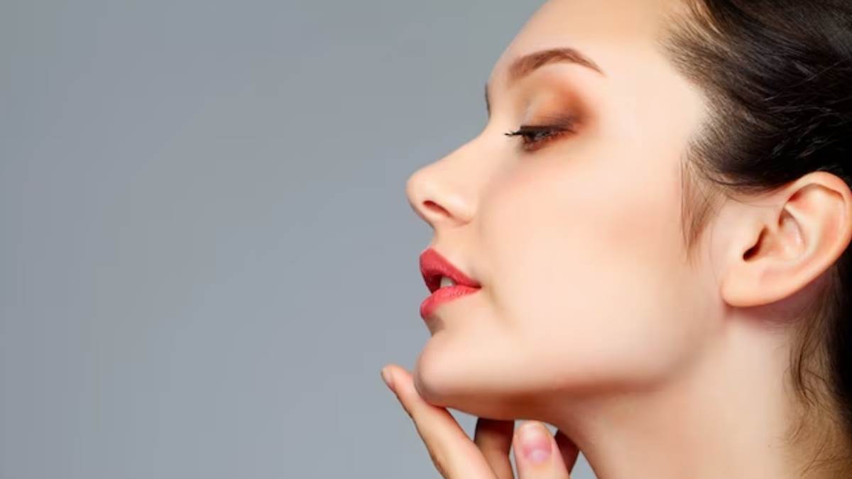 jawline tips do this work to get a sharp and toned jawline the effect will be visible soon