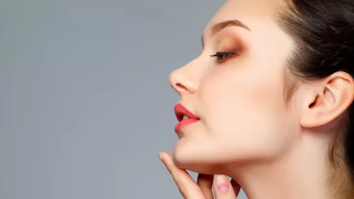 Jawline Tips: शार्प और टोंड जॉलाइन पाने के लिए करें ये काम, जल्द दिखने लगेगा असर