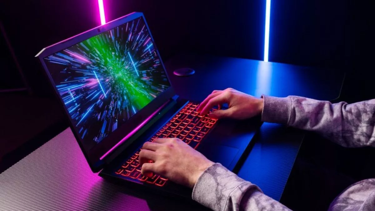 भारत के टॉप 10 Gaming Laptops के बारे में जाने यहां, फ़ास्ट स्पीड और फ्लिकर फ्री स्क्रीन देगी गेमिंग का डबल मजा