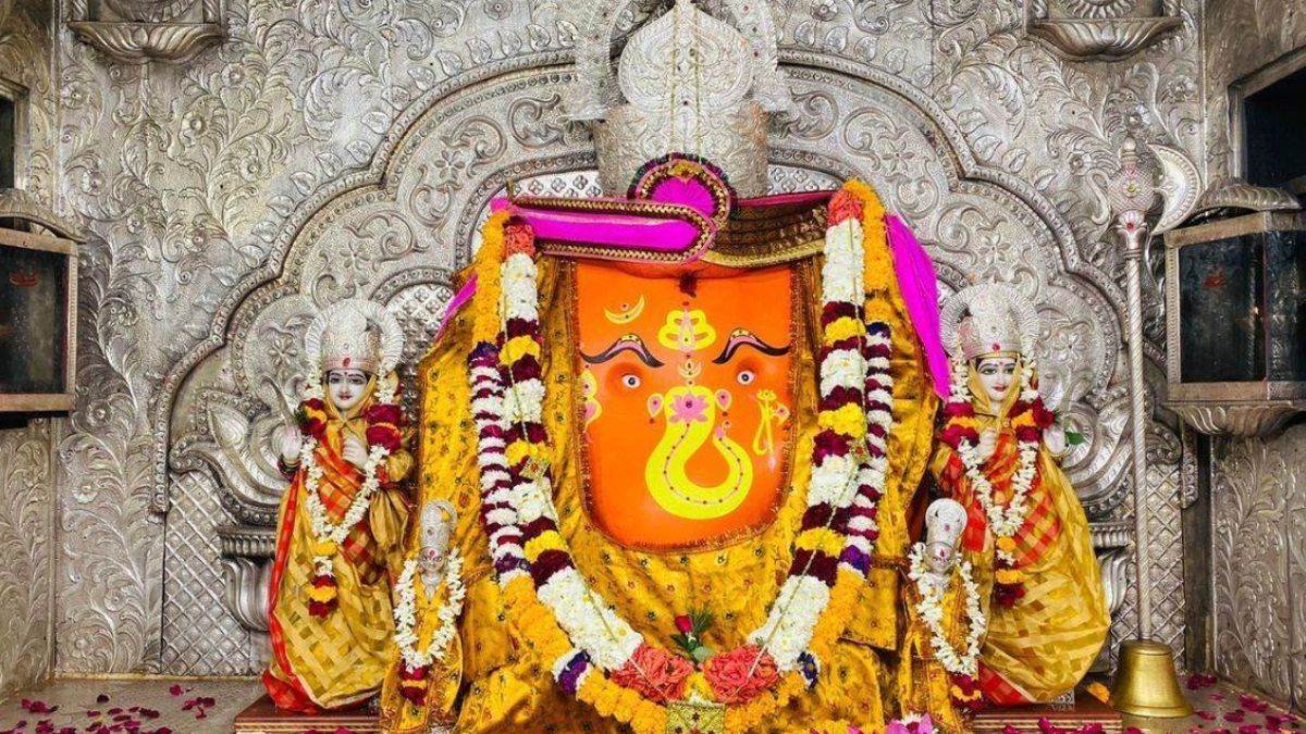 https://www.jagranimages.com/images/newimg/27032024/27_03_2024-khajrana_ganesh_23683437.jpg