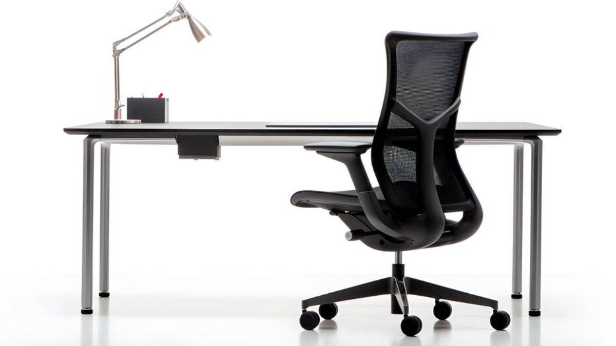 https://www.jagranimages.com/images/newimg/27032024/27_03_2024-low_price_office_chair__23684037.jpg