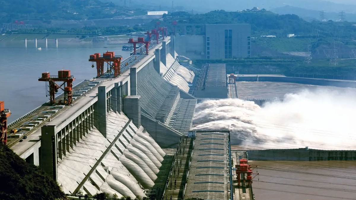 https://www.jagranimages.com/images/newimg/27032025/27_03_2025-china_brahmaputra_dam_23907157_192318835.jpg