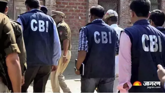 Delhi Police: सागरपुर थाने में सीबीआई का छापा, हवलदार व सिपाही गिरफ्तार। फाइल फोटो