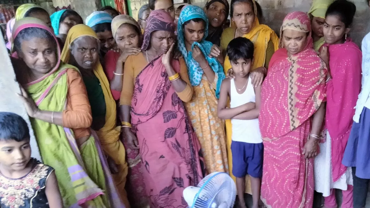Katihar News: अपने ही मासूम की मौत का 8 लाख में कर दिया सौदा, थाने में जाने के बजाय पंचायत ने कर दिया फैसला