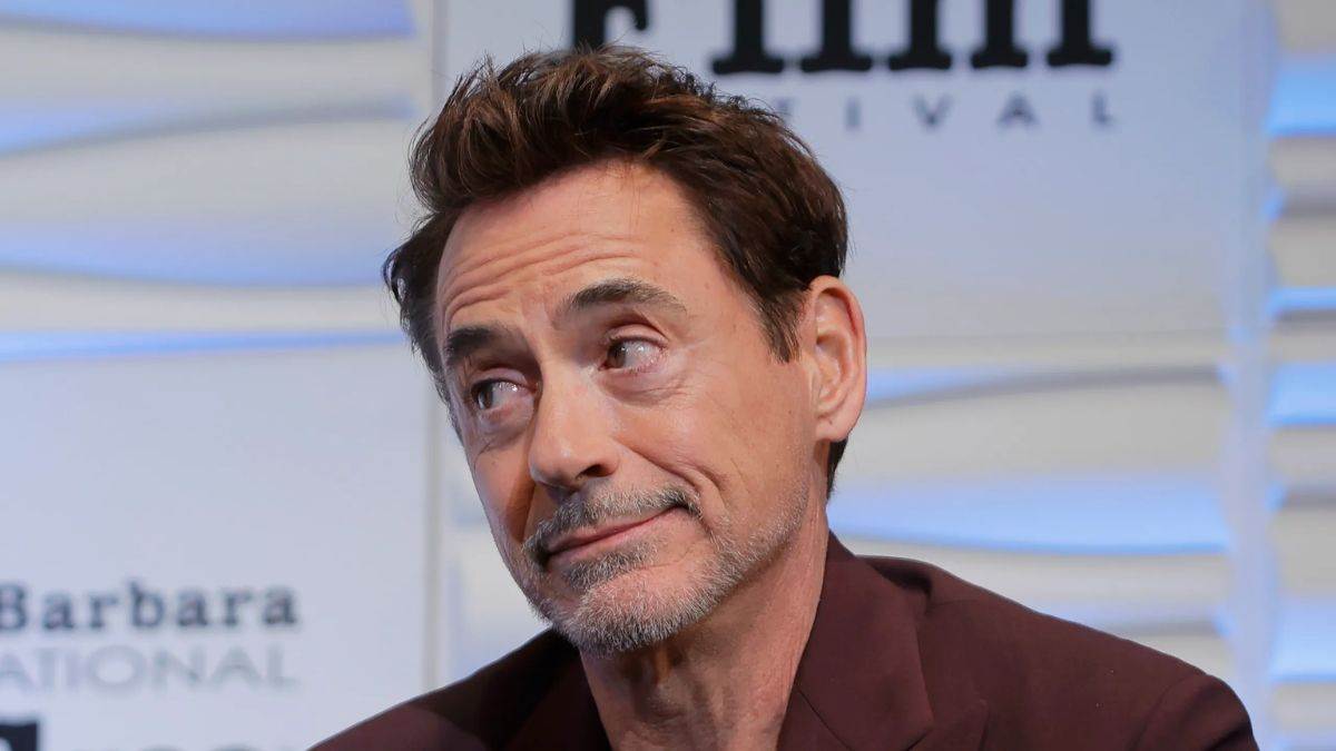 https://www.jagranimages.com/images/newimg/27032025/27_03_2025-robert_23907182.jpg